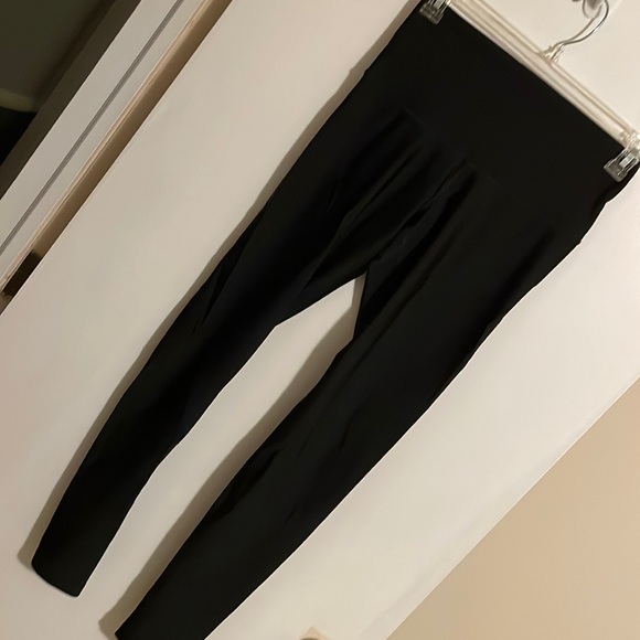 Lululemon Shine On Leggings - Picture 1 of 2